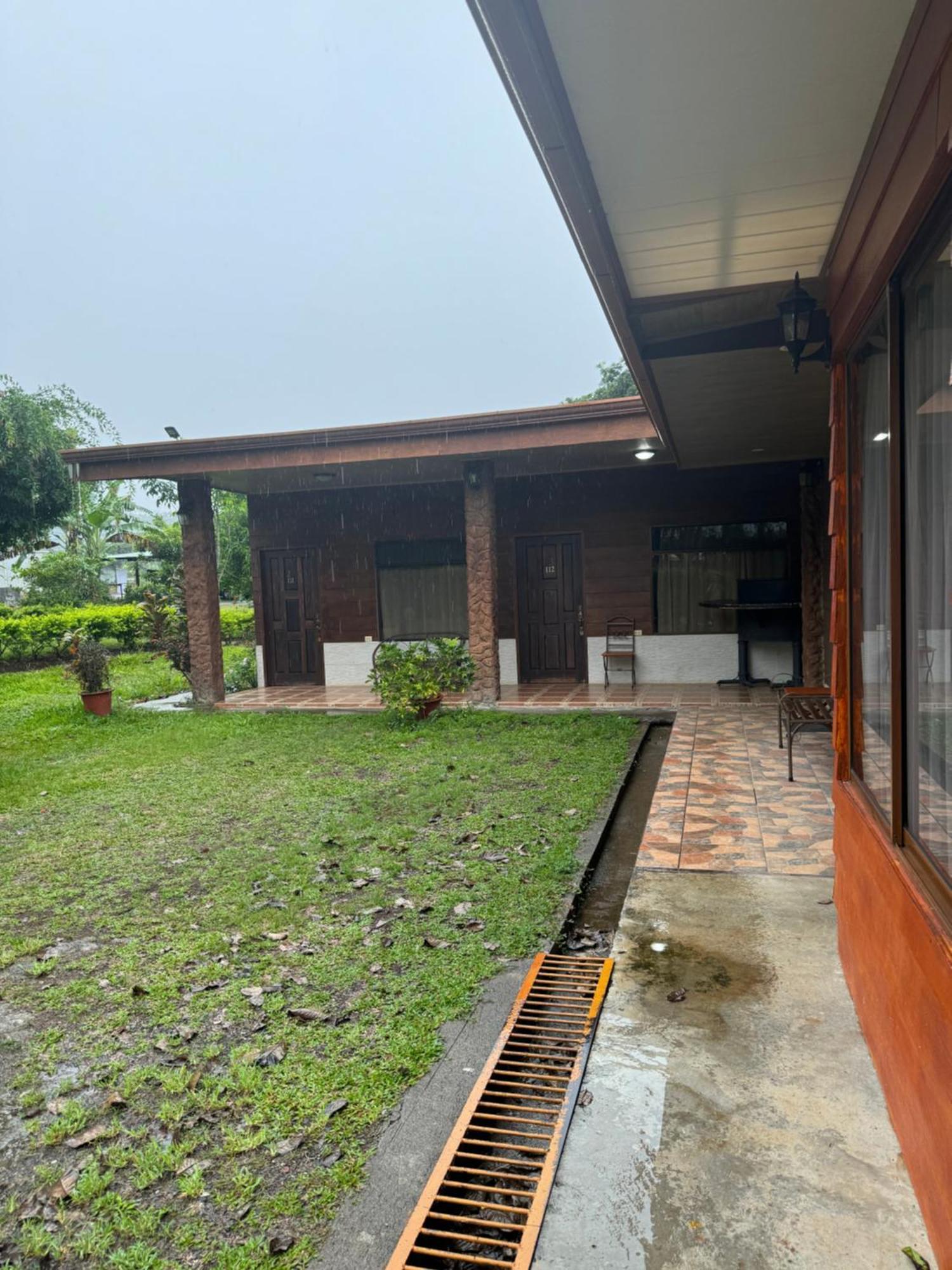 Hotel Vale'S Chiles  Exterior photo